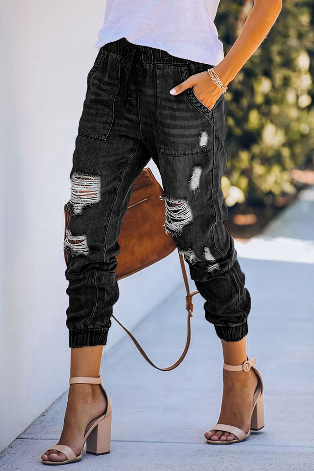 Pocketed Distressed Denim Jean