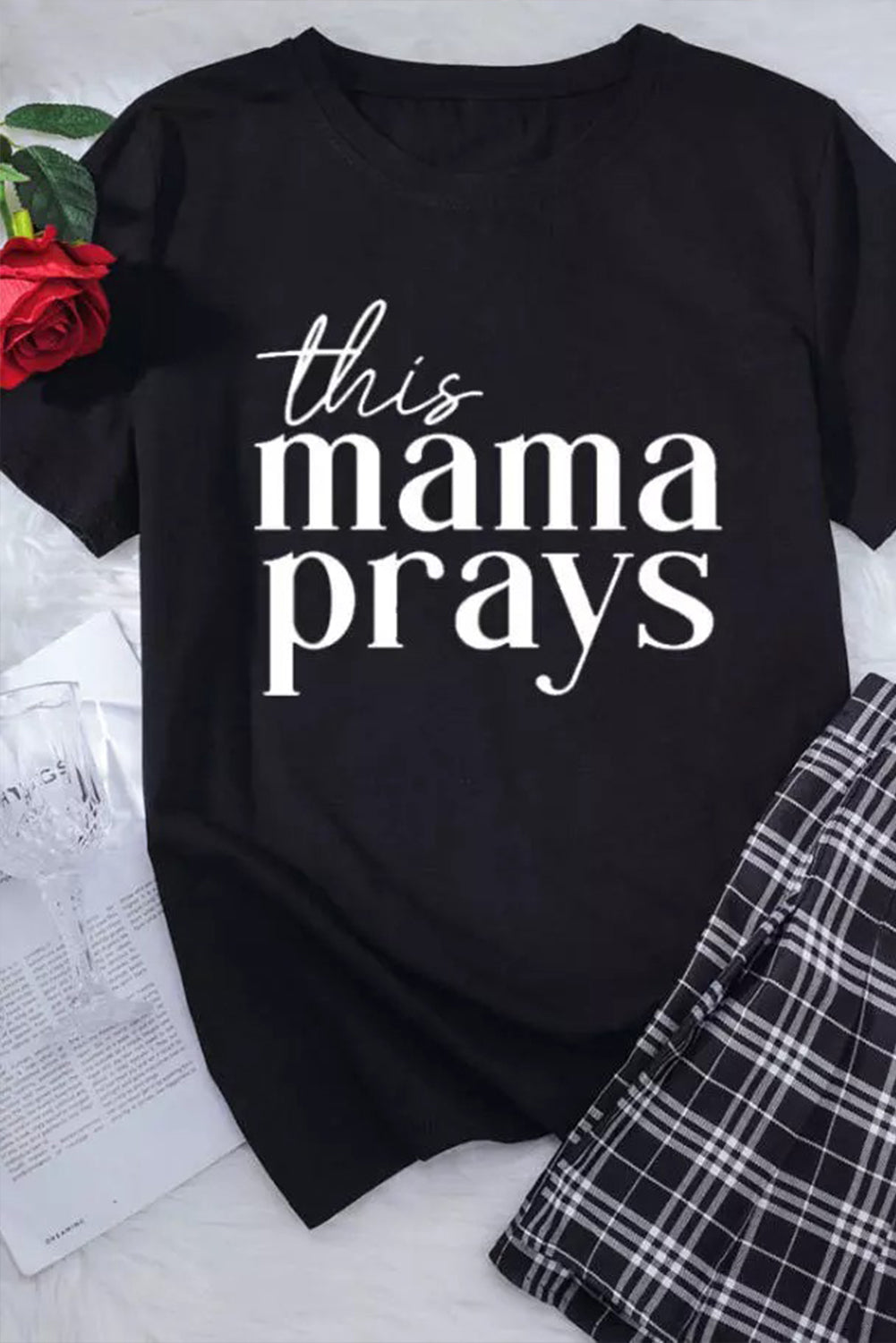 This mama prays Letters Print Plain Tee