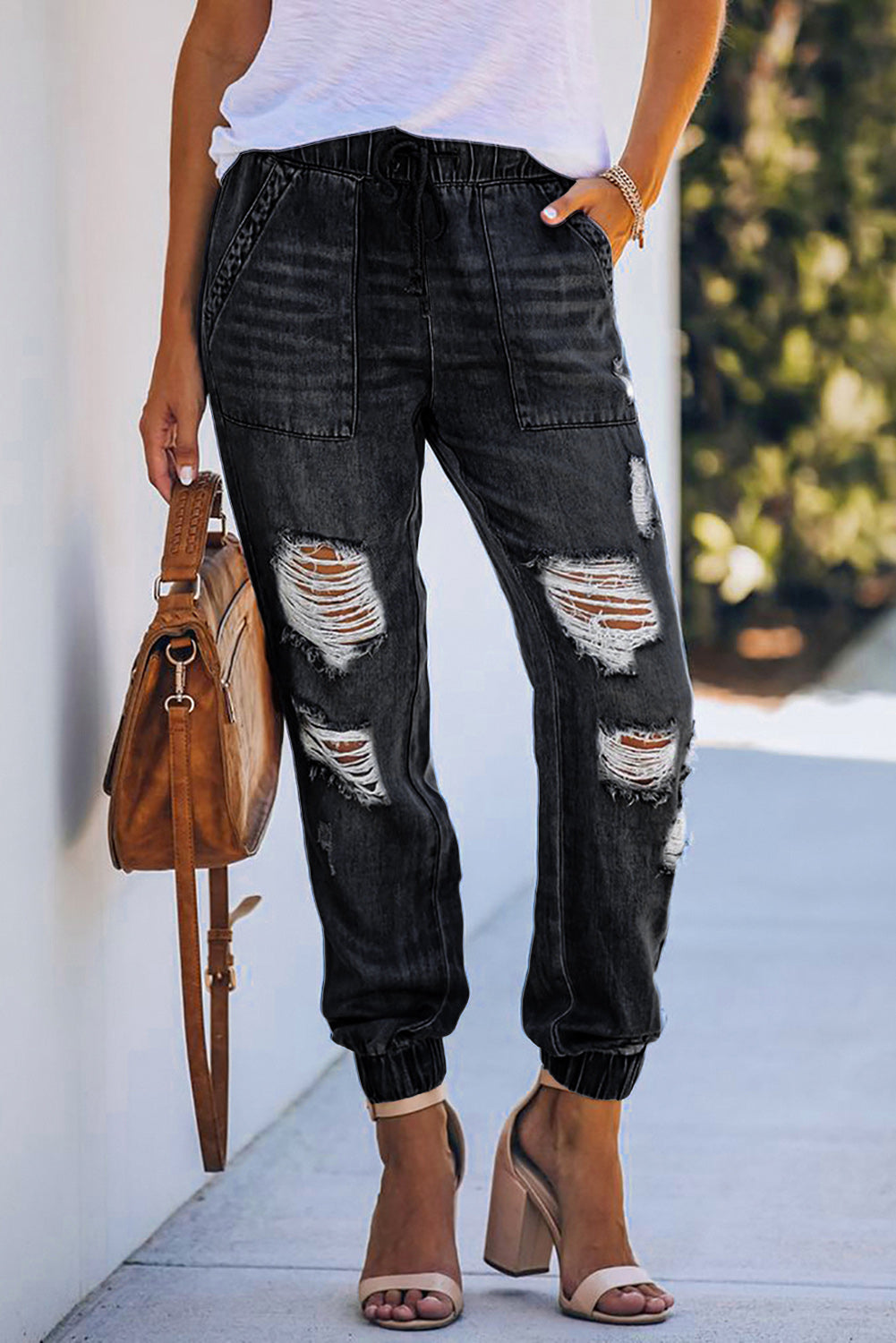 Pocketed Distressed Denim Jean