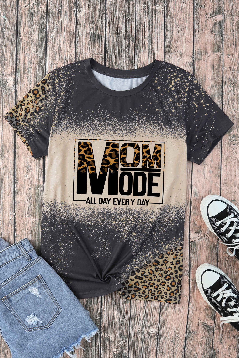 MOM MODE Leopard Bleach Print Vintage Graphic Tee